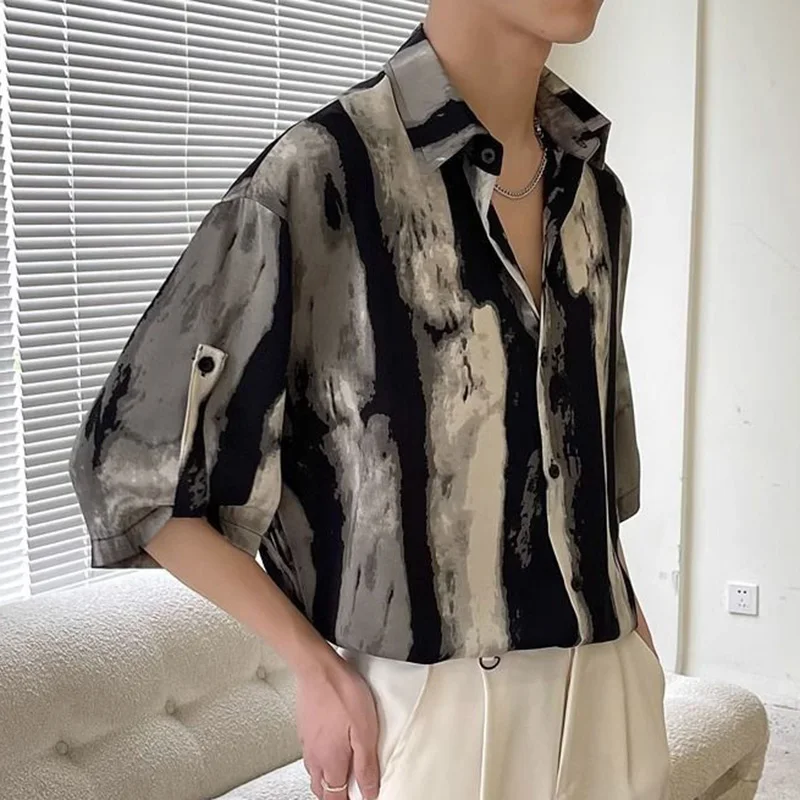 אופנה דש כפתור משולבים כל-התאמה מודפסים, חולצות בגדי גברים 2023 הקיץ החדש משוחרר מזדמן מקסימום חצי שרוול החולצה קוריאנית התמונה 2